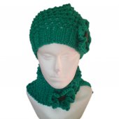 Green Patterned Collar Scarf and Hat